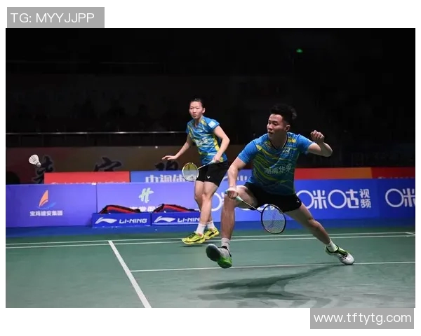 广州羽毛球队在联赛中的团队协作表现分析与启示